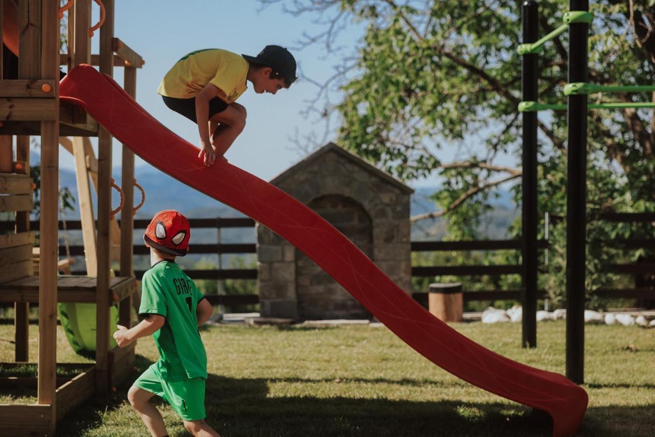 Rouista Tzoumerka Resort Vourgareli Exteriér fotografie