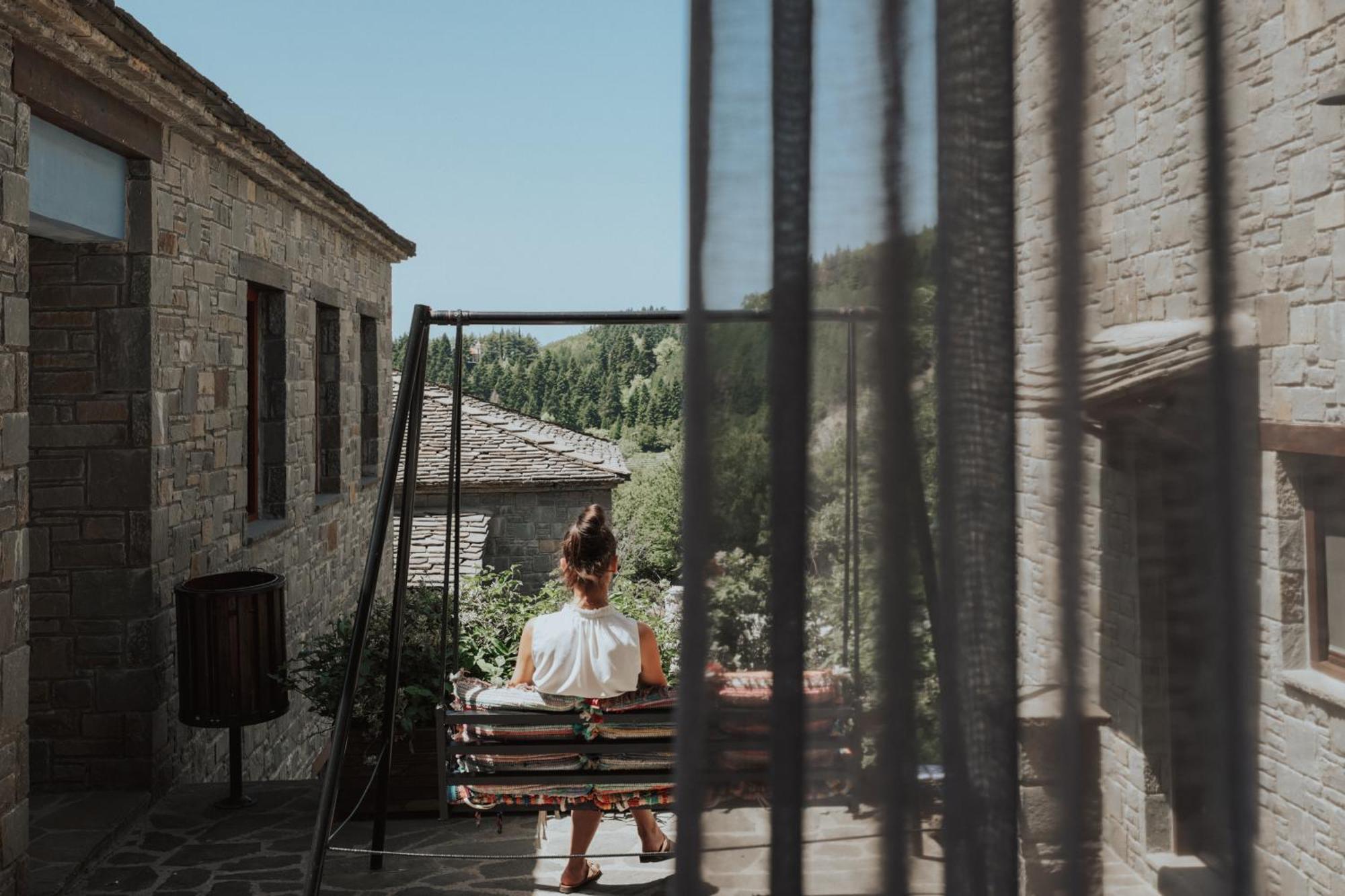 Rouista Tzoumerka Resort Vourgareli Pokoj fotografie